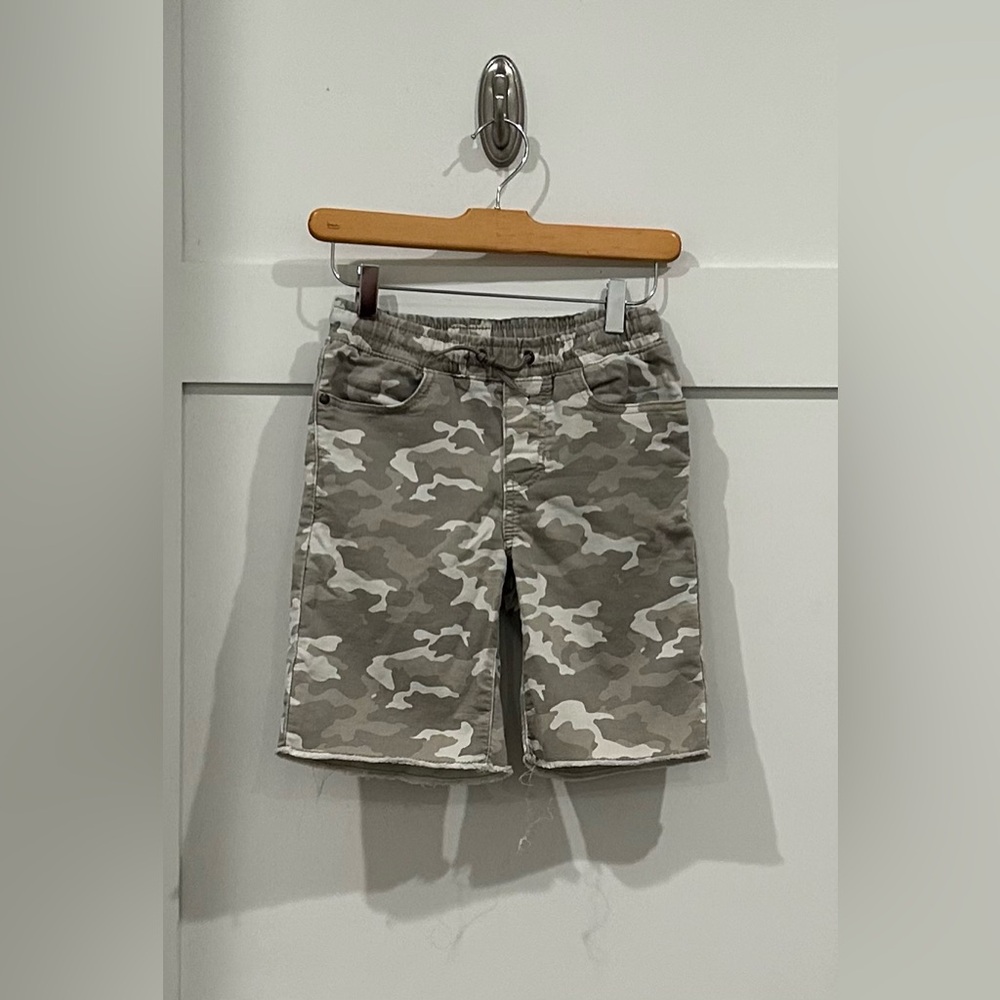 Art Class Camo Shorts